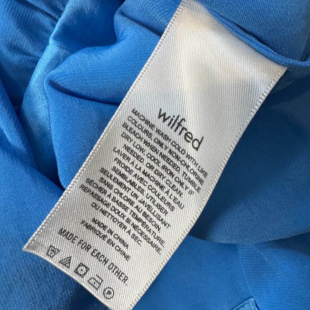Aritzia Wilfred Lover Satin Camisole V Neck Babydoll Poplin Size XXS Poppy Blue - Picture 8 of 11